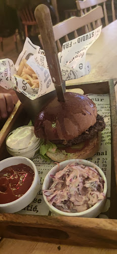 Budapest, Zichy Jenő u. 17, 1066