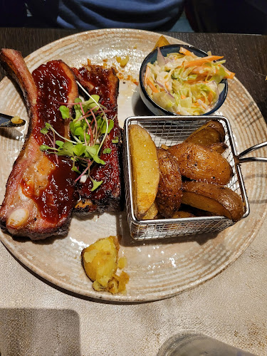 Opinii despre LEROY în Debrecen - Vendéglátás