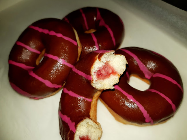 Comentarii opinii despre Mini Pékség