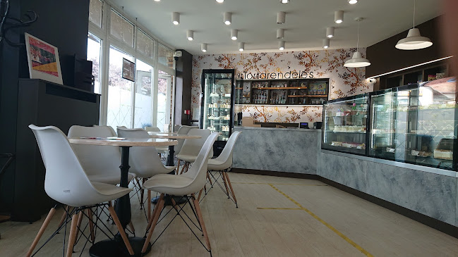 Comentarii opinii despre Bundiner Cukrászda