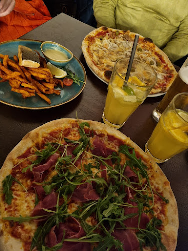 Comentarii opinii despre Belga Étterem & Bár