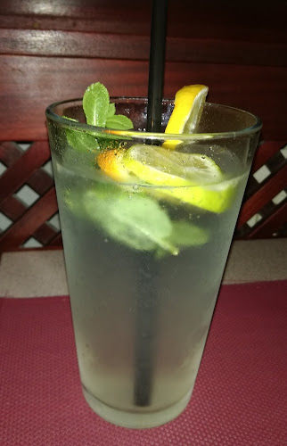 Comentarii opinii despre Négy Muskétás Étterem