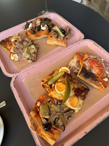 Pizza, Kávé, Világbéke - Debrecen - Vendéglátás