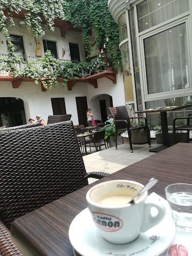 Győr, Arany János u. 18, 9021