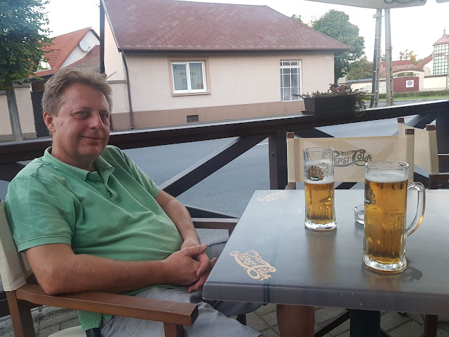 Gösser Söröző - Vendéglátás