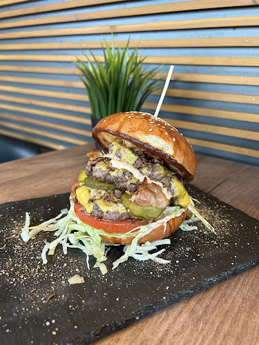 Miskolc, Mártirok utcája 9, 3530