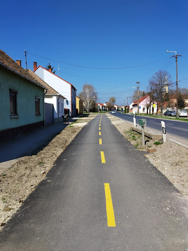 Kistatai Húsbolt - Vendéglátás