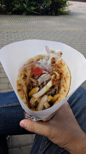 Opinii despre Gyros Pont în Nagykőrös - Vendéglátás