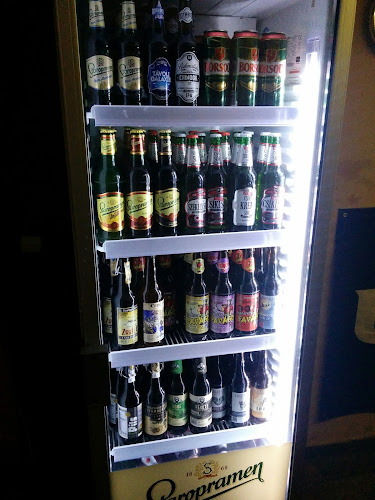 Opinii despre Café Mézes söröző în Budapest - Vendéglátás