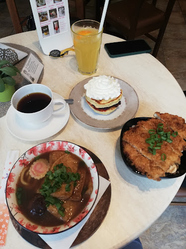 Kitsune Japán Étterem és Kávézó - Vendéglátás