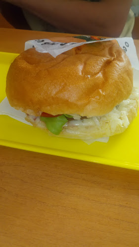 Comentarii opinii despre Monostor Falatozó, Hamburgerező