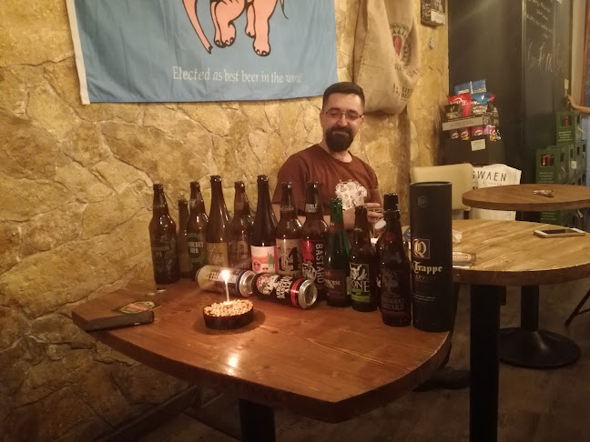 Opinii despre Macskakő Sörtársaság în Budapest - Vendéglátás