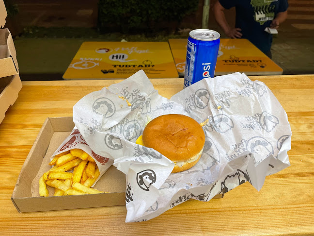 Comentarii opinii despre Pesti Pipi Móricz