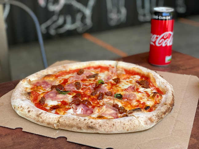 Kupak és Dugó - Vendéglátás