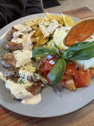 La Montanara Pizzéria - Étterem - Vendéglátás