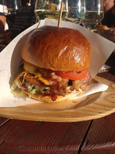 Vadásztanya Bisztró & Borozó, Apartmanok