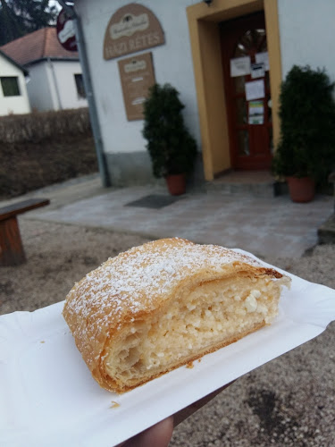 Monarchia Rétesház - Vendéglátás