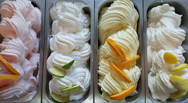 Juhász Cuki - Vendéglátás