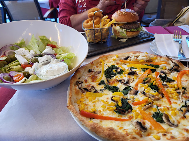 Budapest, Váci u 25, 1052