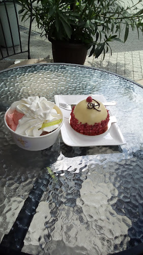 Comentarii opinii despre Sárvári Cukrászda