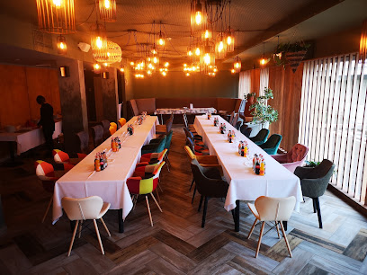 KultPont Kávézó és Kamaraterem