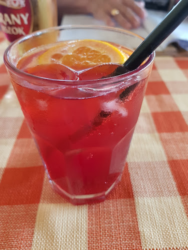 Comentarii opinii despre Viktória Étterem