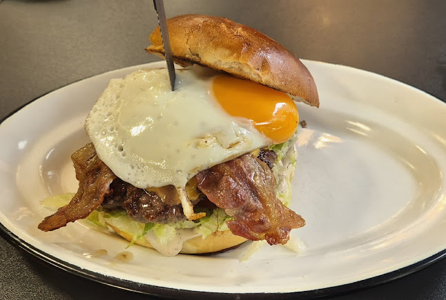 Big Daddy Burger Bár - Vendéglátás