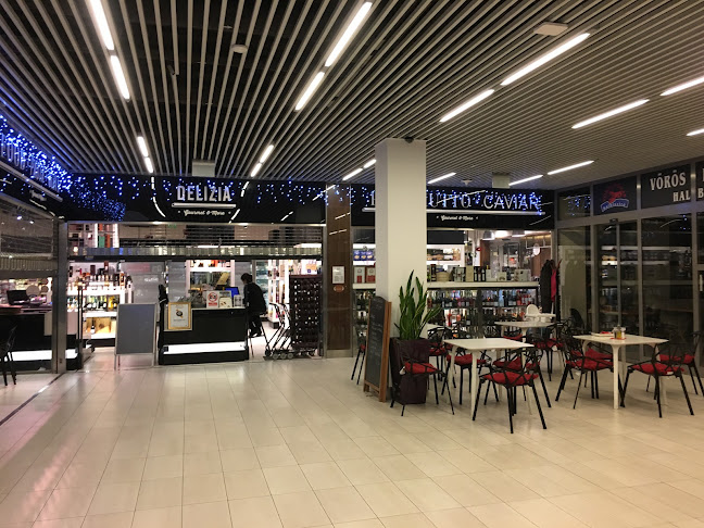 Budapest, Bécsi u. 4-6, 1052