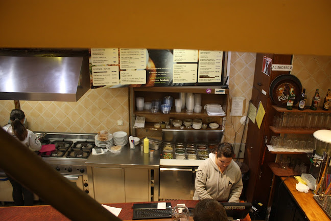 Opinii despre hummusbar în Budapest - Vendéglátás