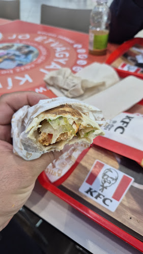 KFC M7 Auchan Budaörs - Budaörs