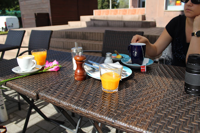 Budapest, Homoktövis u. 106, 1048