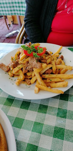 Comentarii opinii despre Négy Muskétás Étterem