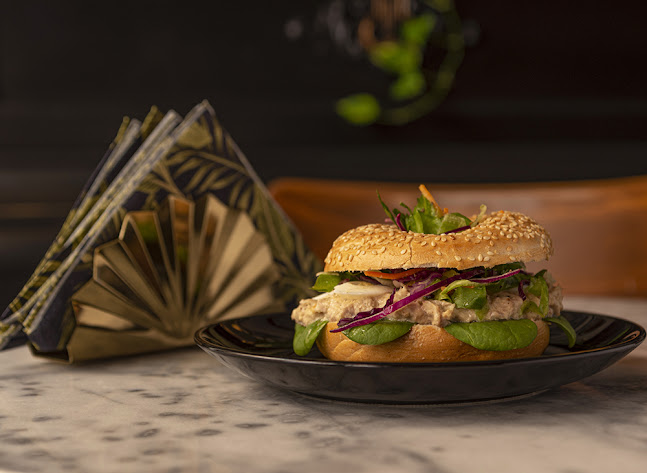 Comentarii opinii despre Rojt és Bojt Kávéskuckó