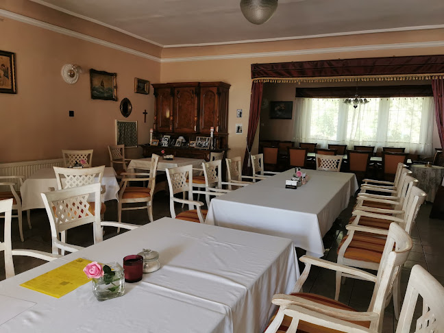 Liget Kávéház és Étterem - Balatonalmádi