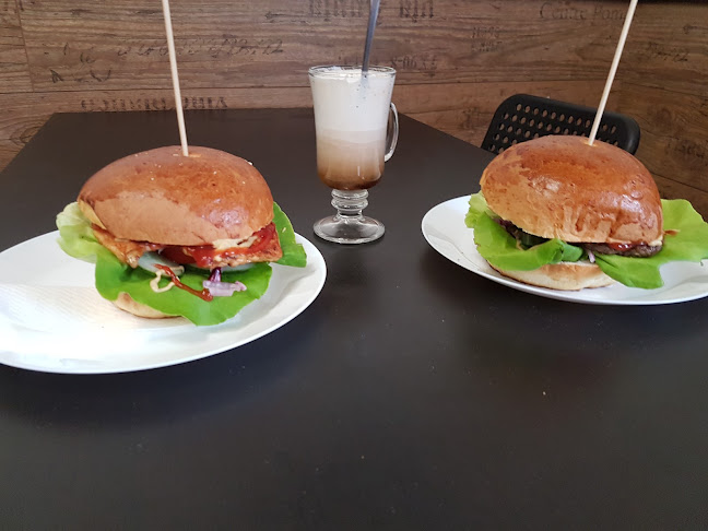 Comentarii opinii despre Pappinto Gyros Faloda