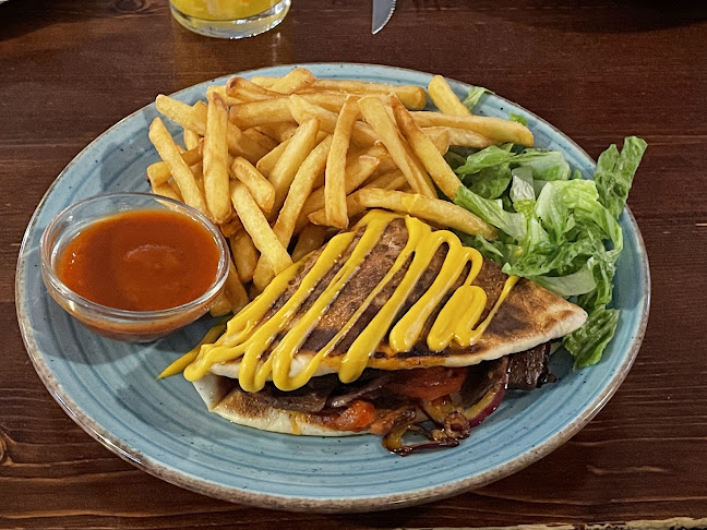 SEMMI EXTRA és egy kis KERT - Budapest