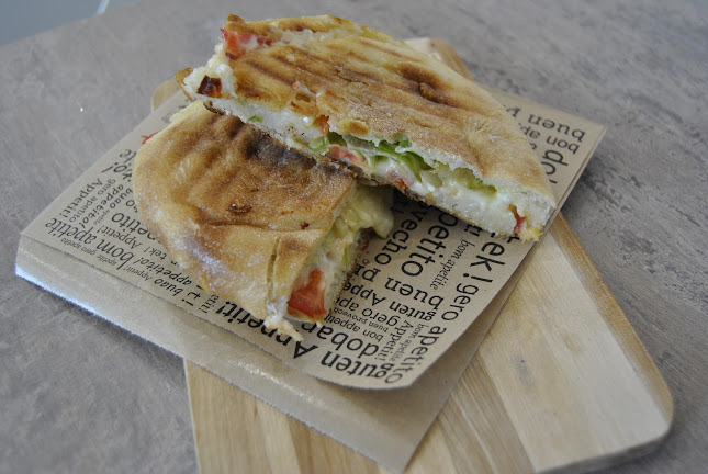 Comentarii opinii despre Dolce Fantasia Gelateria Italiana - Olasz fagylaltozó, kávézó, süteményező