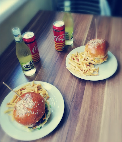 Opinii despre Burger Sziget Csepel în Budapest - Vendéglátás