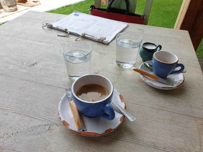 Comentarii opinii despre Csendülő étterem