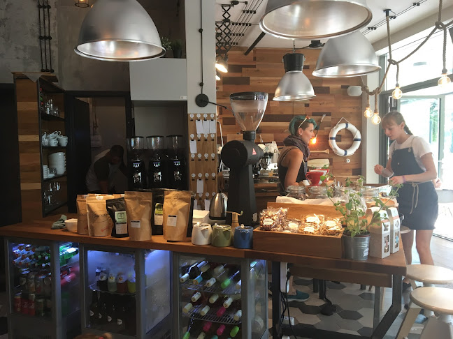 Balatonfüred, Aranyhíd stny. 6, 8230