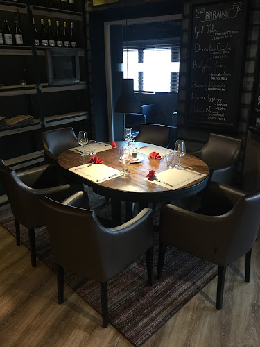 Opinii despre Elefanto pizza & Terrace în Eger - Vendéglátás