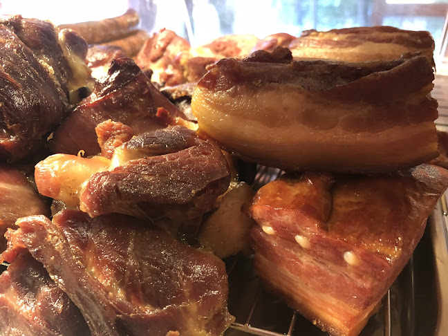 Opinii despre Keleti Pecsenyéző,sült hurka,sült kolbász,frissensült, pecsenye , sült csülök, rántott húsok, sült húsok în Nagykanizsa - Vendéglátás