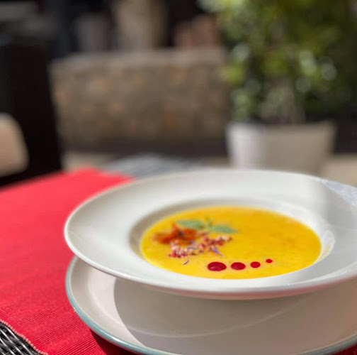 Opinii despre Gomba Étterem és Pizzéria în Révfülöp - Vendéglátás