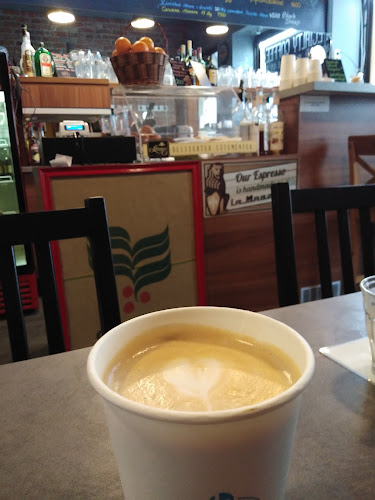 Comentarii opinii despre Kisülés Kávéműhely