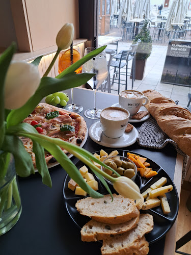 Pannonhalmi Borterasz és Borbár - Győr