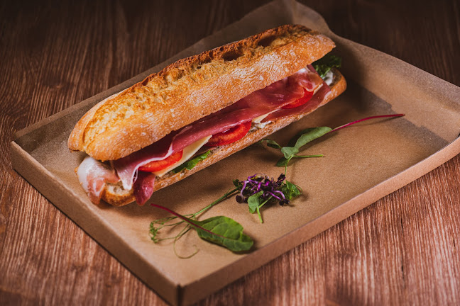 Gasztrozsiványok - Vendéglátás