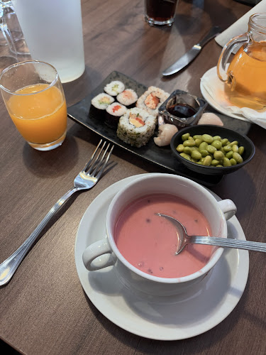 Comentarii opinii despre Trófea Grill Étterem Újbuda