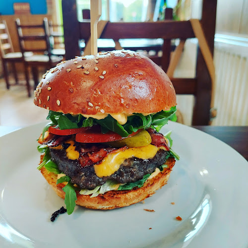 Comentarii opinii despre Barkács Konyha Street Food