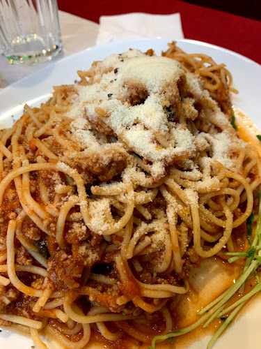 Budapest, Váci u 25, 1052