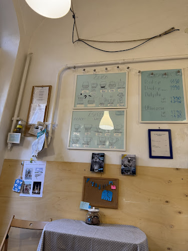 Kék Elefánt Kávézó - Vendéglátás